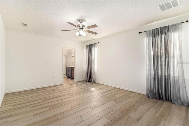 Building Photo - 769 Forest Trace Cir