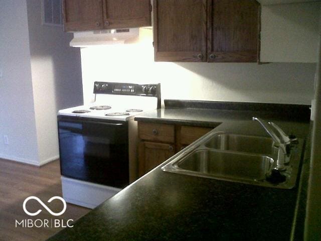 Building Photo - 3814 Esquire Pl