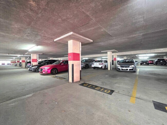 Building Photo - 5505 Seminary Rd