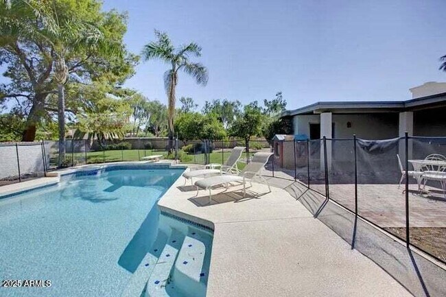 Building Photo - 13034 N 82nd St