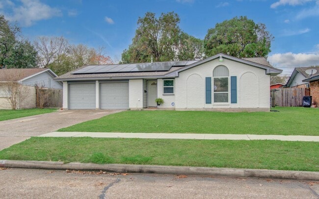 Primary Photo - 9923 Antrim Ln