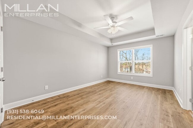 Building Photo - Contemporary 3-Bedroom Beauty with Walk-In Closet and Tile Shower Retreat