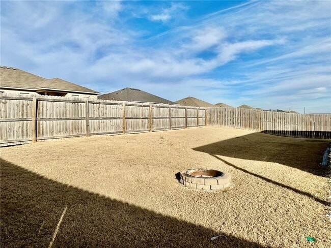 Building Photo - 816 NW 68th Ave