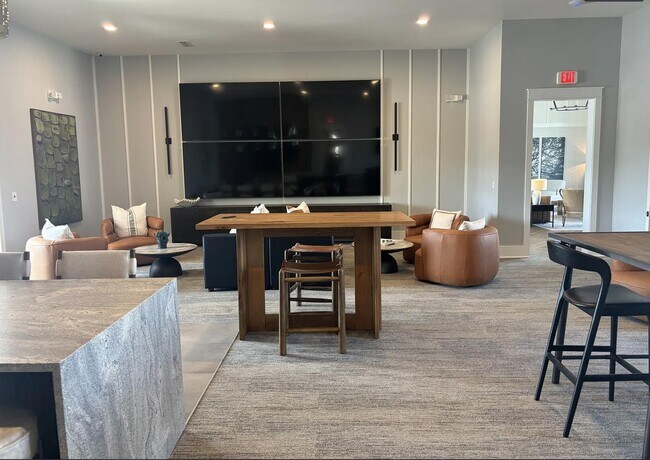 Building Photo - 45 Splendor Run