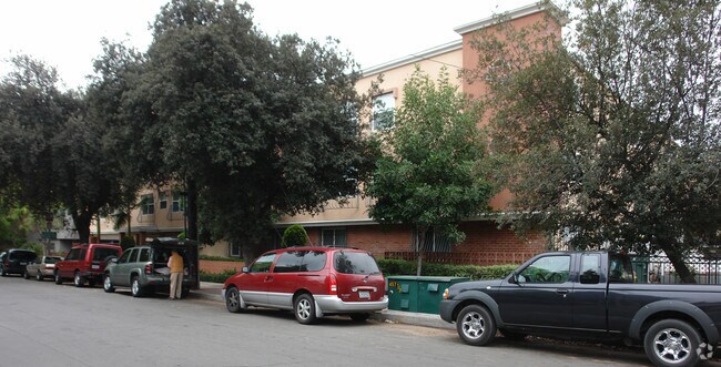Garfield Agape Court - Garfield Agape Court Apartments