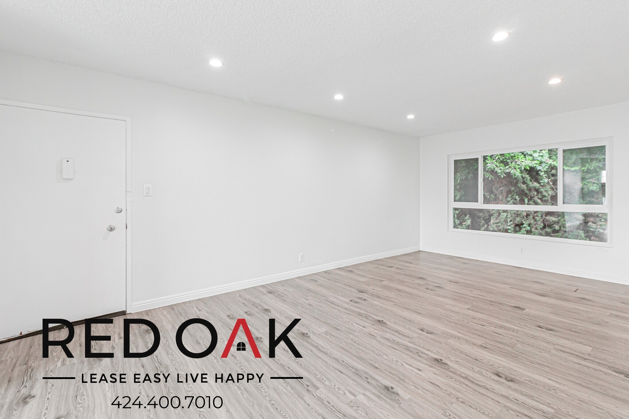 Building Photo - 3401 Club Dr