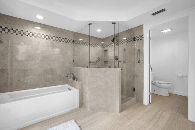 Building Photo - 6438 Via Rosa