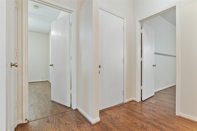 Building Photo - 7814 Yaupon Ranch Ct