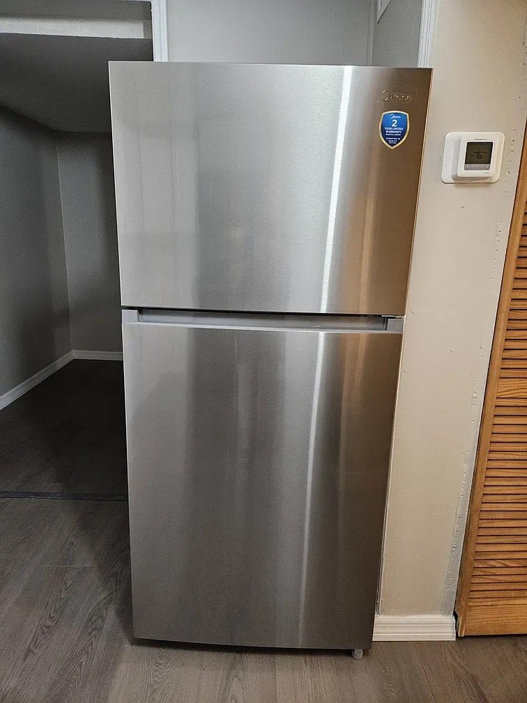 Building Photo - 3705 N Clearfield Ave