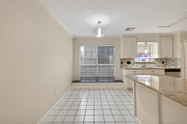 Building Photo - 14018 Danton Falls Dr