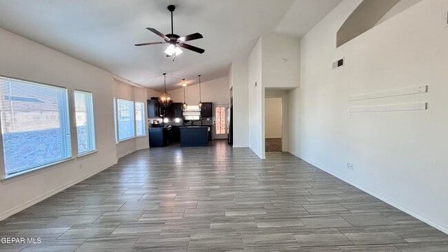Building Photo - 12821 Rock Cliff Ave