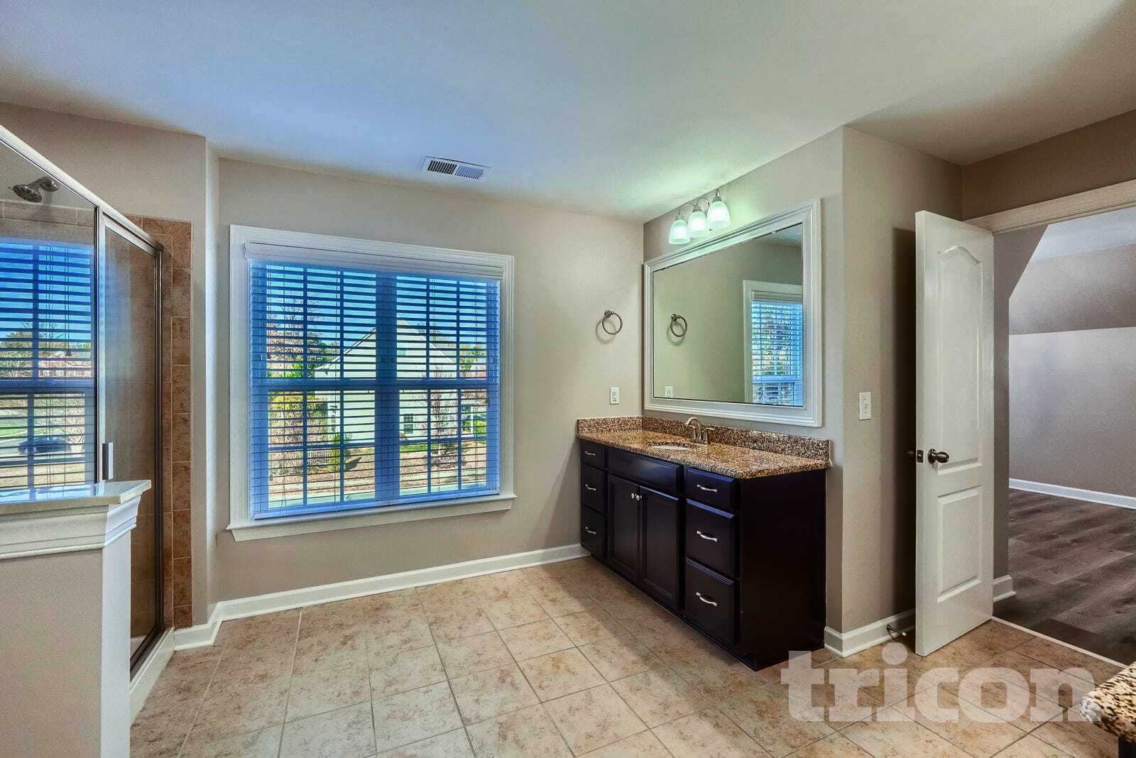 Building Photo - 1104 Brough Hall Dr