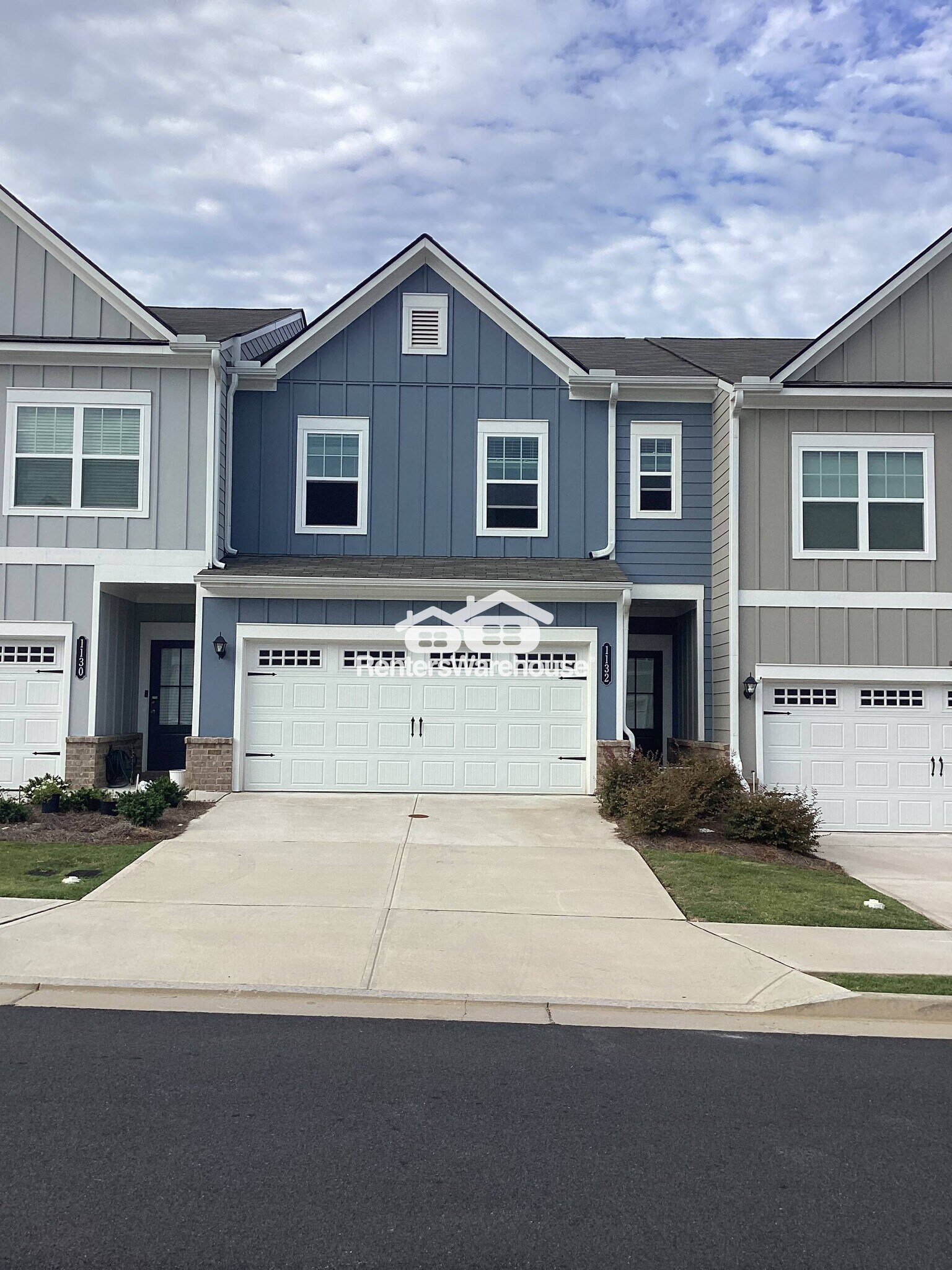 Building Photo - 1132 Chastain Dr