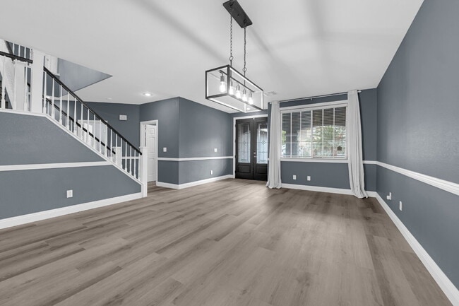 Building Photo - 4319 N Thunder Twice St