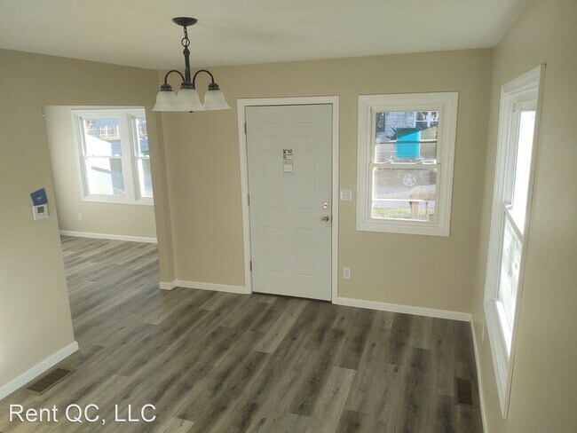 Building Photo - 2 br, 1 bath House - 637 23rd Ave