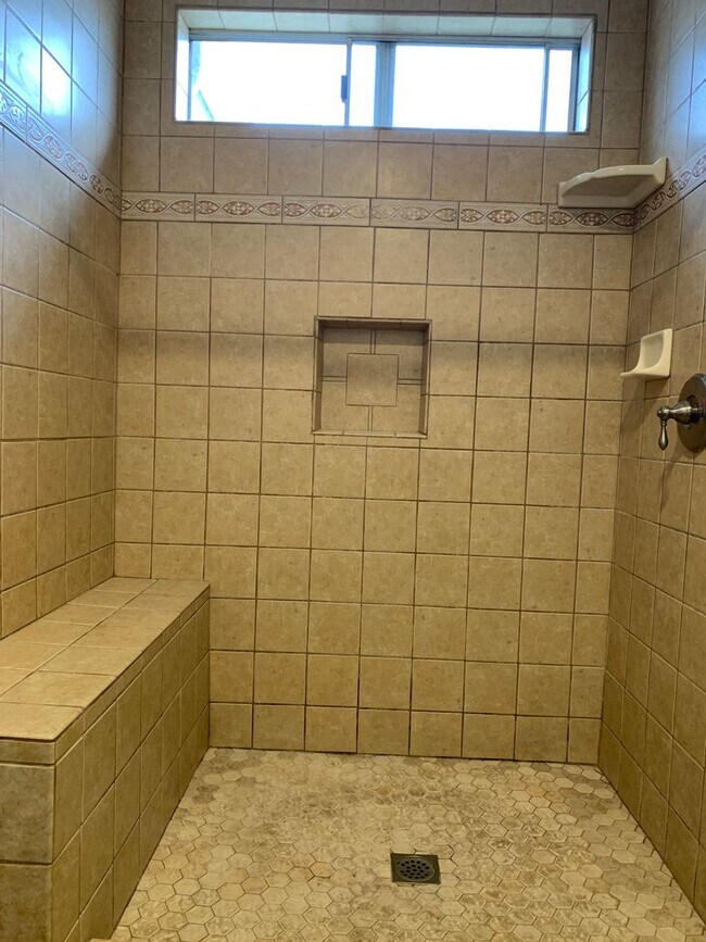 Building Photo - 8931 Windham Ct