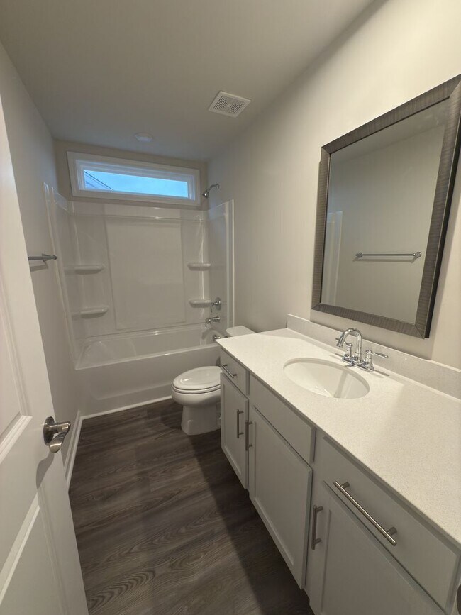 Building Photo - 685 Count Fleet Ct