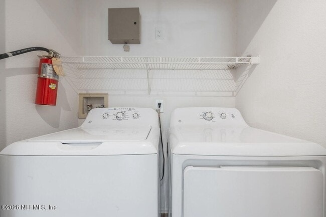 Building Photo - 19 Arbor Club Dr