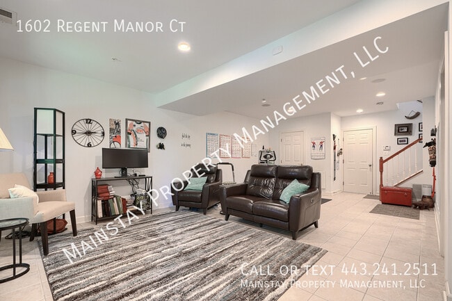 Building Photo - 1602 Regent Manor Ct