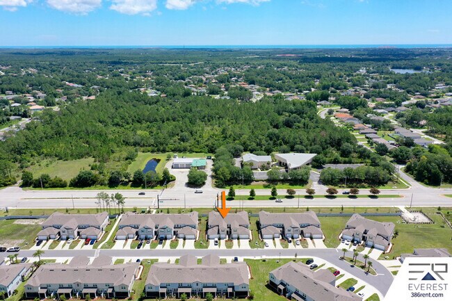 Building Photo - 152 Redbud Rd