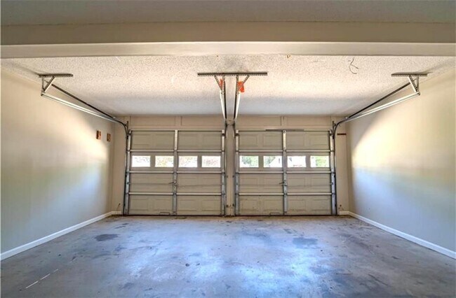 Building Photo - 108 Riley Way