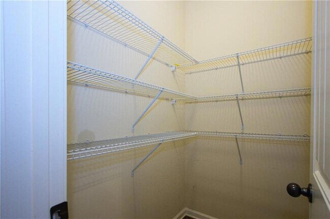 Building Photo - 793 Kaitlyn Dr
