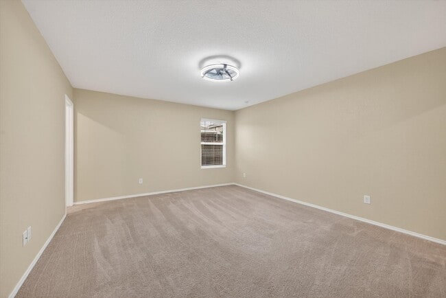 Building Photo - 3328 Turkey Trot Ln