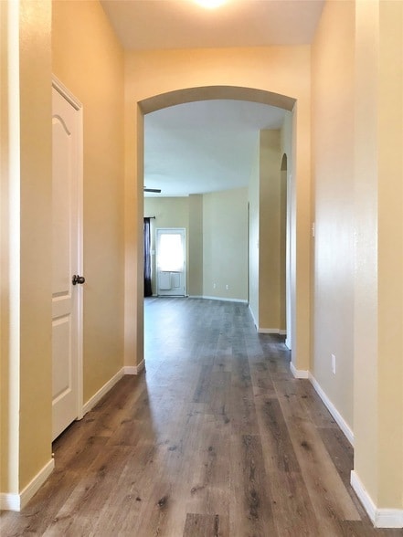 Building Photo - 23218 Prairie Lily Ln