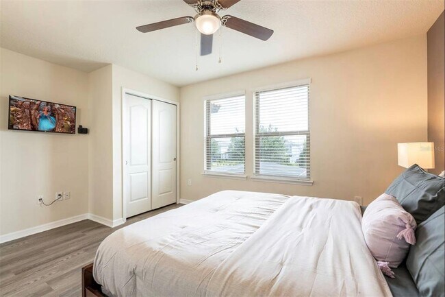 Building Photo - 5533 Misty Oak Cir
