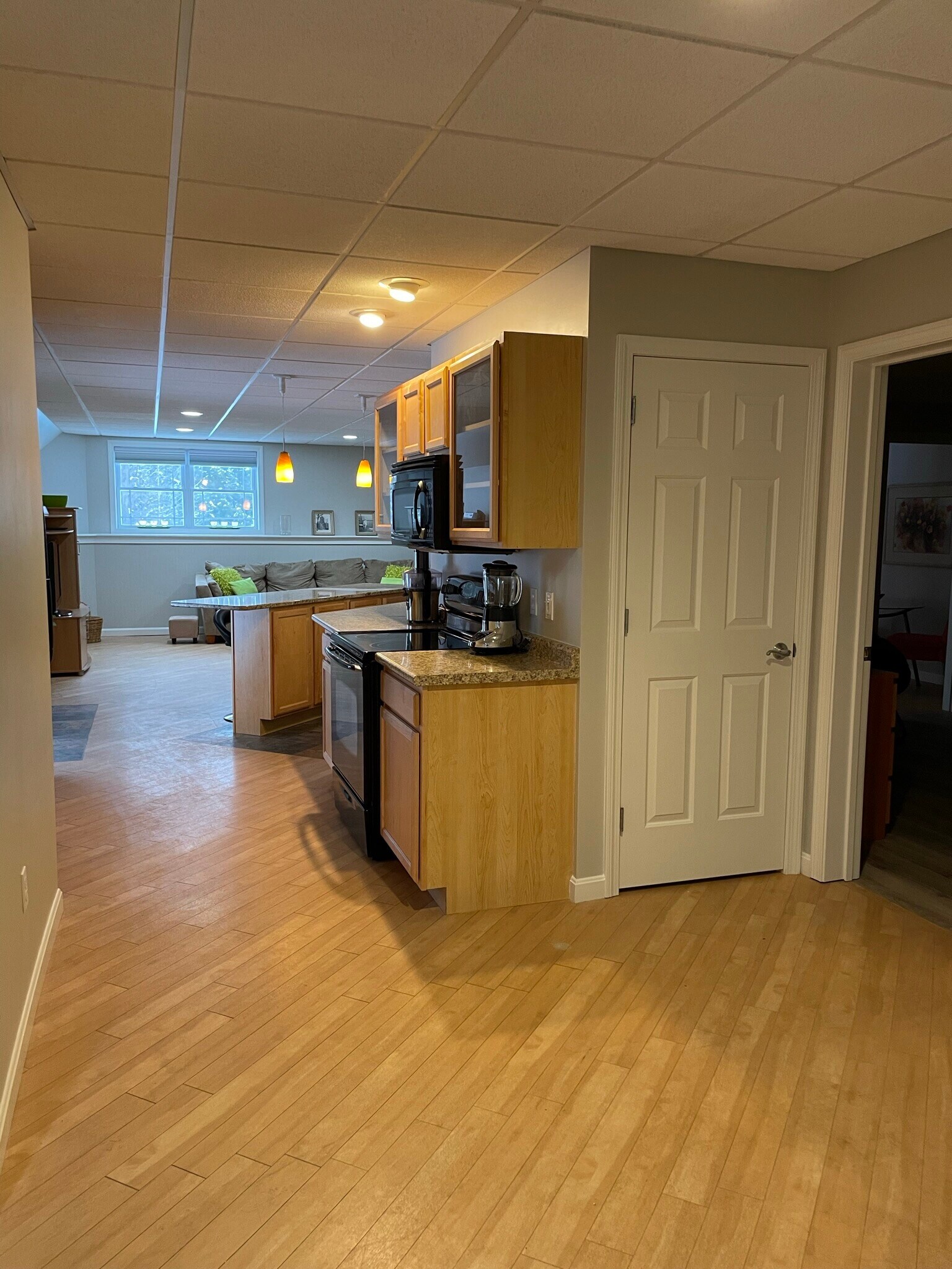 Building Photo - 868 Ledgewood Dr