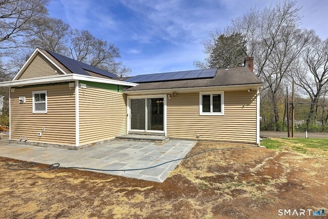 Building Photo - 31 Shawnee Rd