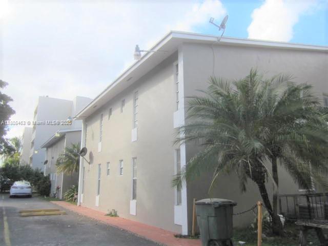 Primary Photo - 1525 NW 19th Terrace