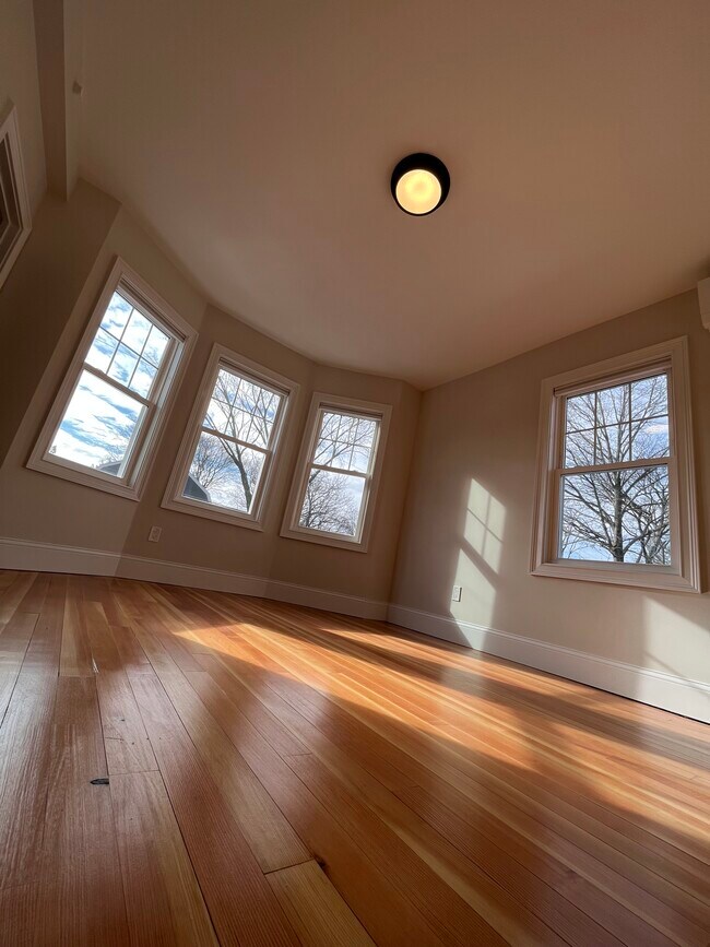 Building Photo - 153 Atlantic Ave