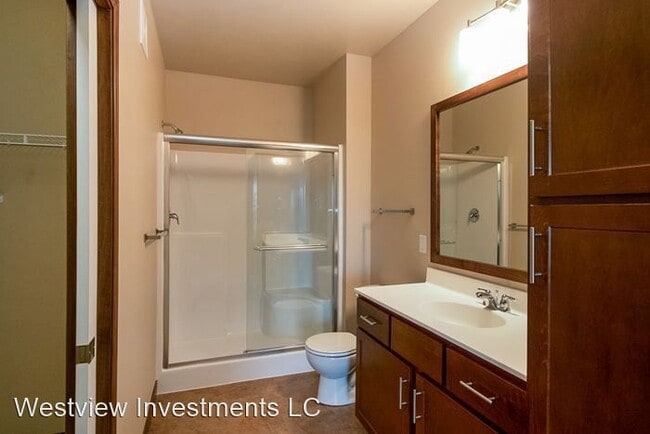 Building Photo - 2815 Rohret Rd