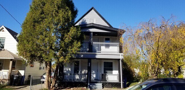 Building Photo - 7408 Dudley Ave