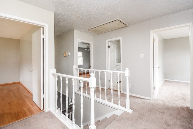 Building Photo - 1709 Beaver Springs Ct