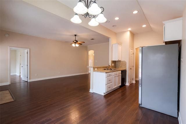 Building Photo - 3214 Grand Lake Dr