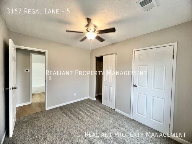 Building Photo - 3167 Regal Ln