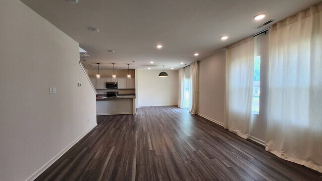 Building Photo - 4 Bedroom 2.5 Bathroom NEW Home in Wilson's Walk