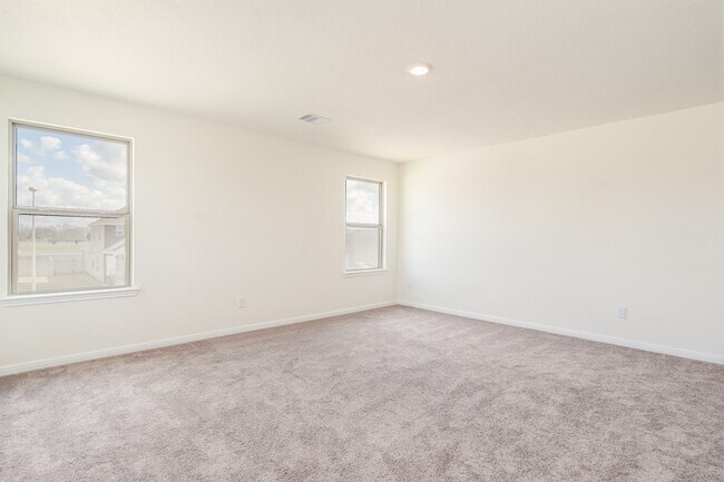 Building Photo - 6120 Whitewing Rd