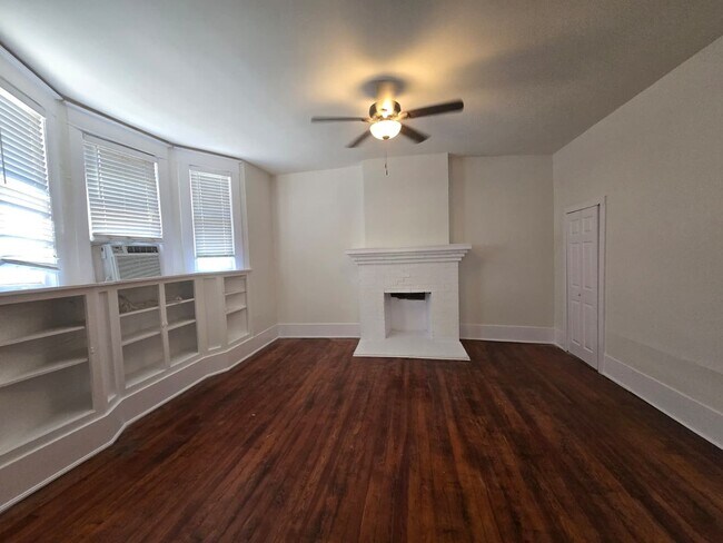 Building Photo - 1228 Virginia Blvd