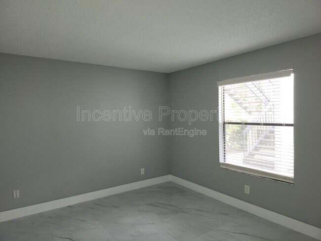 Building Photo - 2260 Cascades Blvd