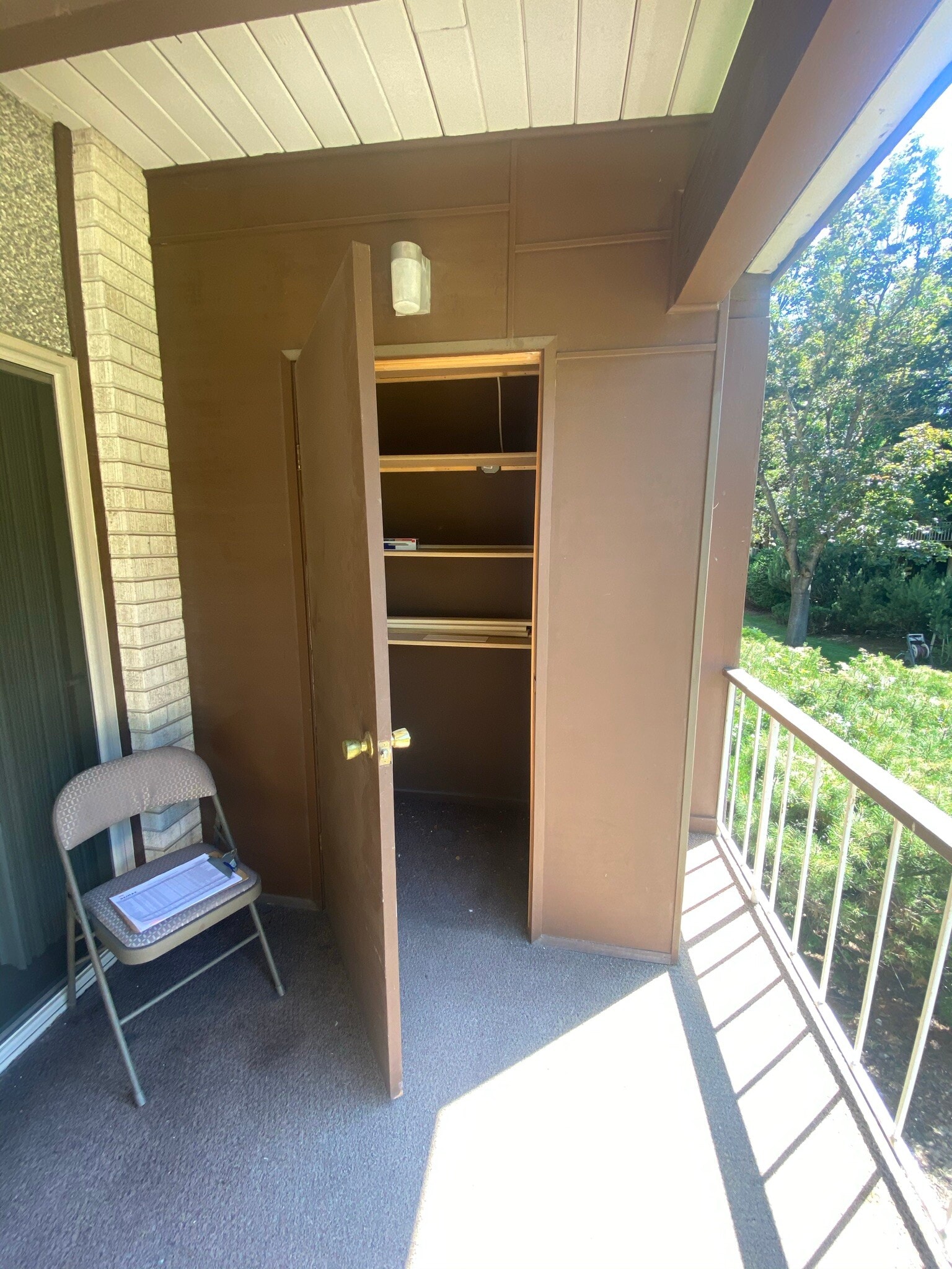 Building Photo - 1220 NW State St