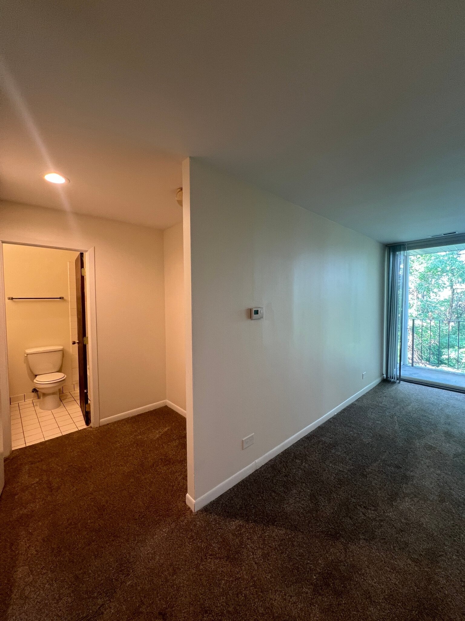 Building Photo - 5550 Abbey Dr