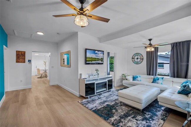 Building Photo - 1305 Fairview Ave