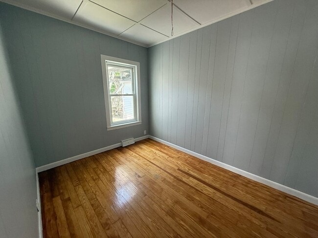 Building Photo - 410 Court St