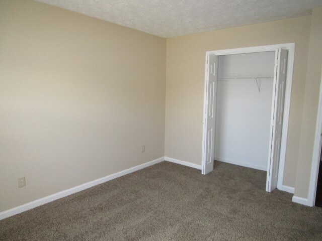 Building Photo - 1097 Trestle Dr