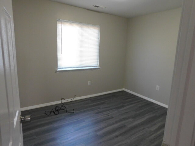 Building Photo - Move In Ready Ranch