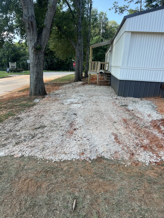 Building Photo - Troy Trailer Park