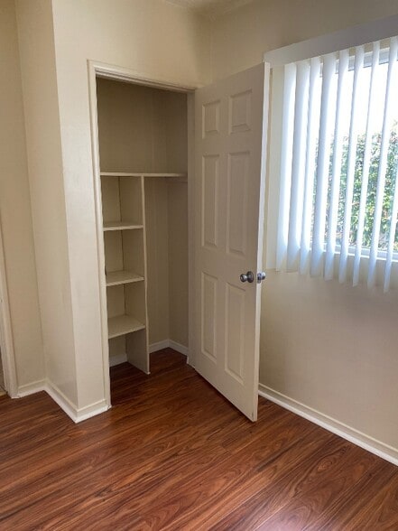 Building Photo - 9242 Telegraph Rd